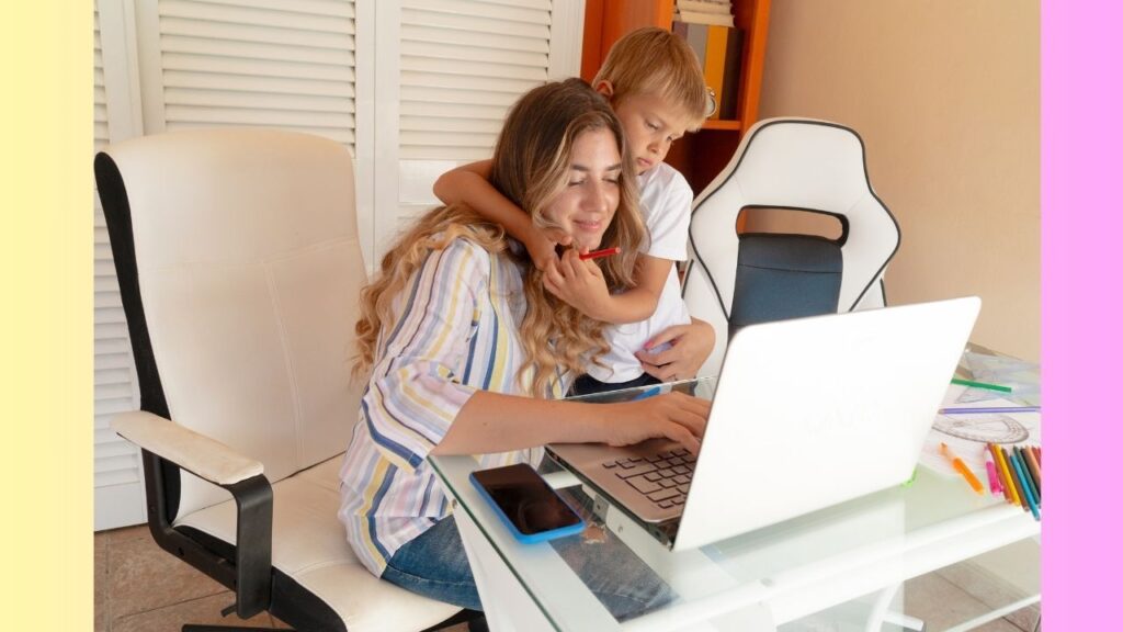 J&aacute; imaginou, trabalhar no conforto da sua casa perto do seus filhos?